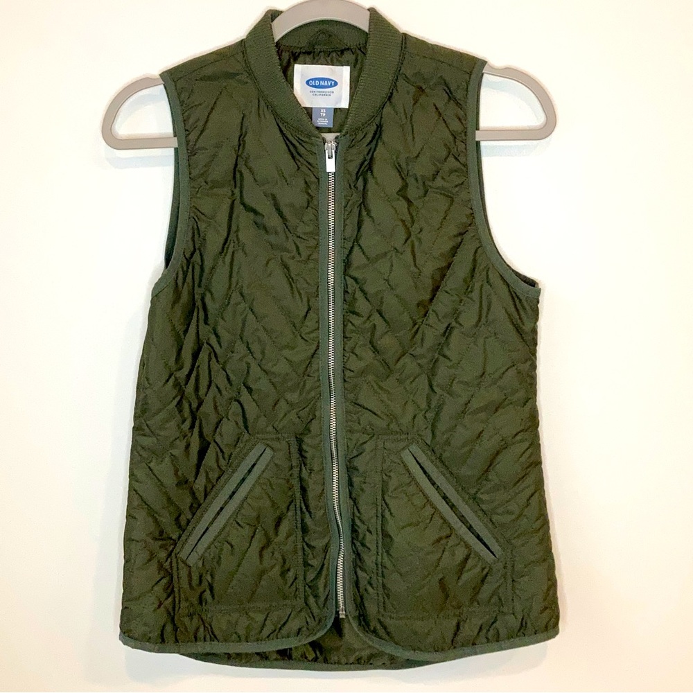 Old Navy Quilted Vest